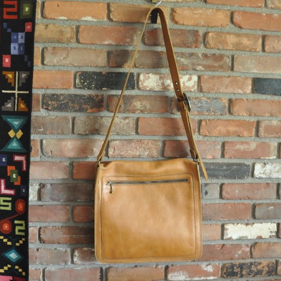 Earth Nynja Natural Leather Heavy Duty Crossbody Messenger Bag Lrg - Picture 4 of 12